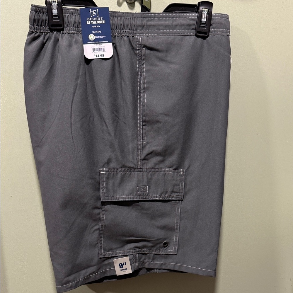 NWT George Men's Cargo Shorts in Gray with Elastic Waist